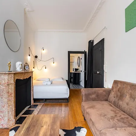 Apartment Le Cadet De Carriere -